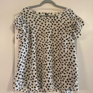 She In 2 XL white with black heart detail